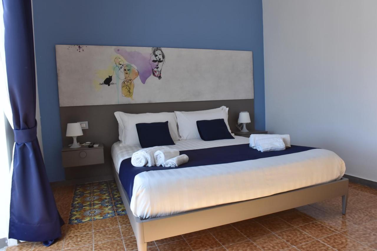 Specchio Di Parthenope B&B Наполи Екстериор снимка
